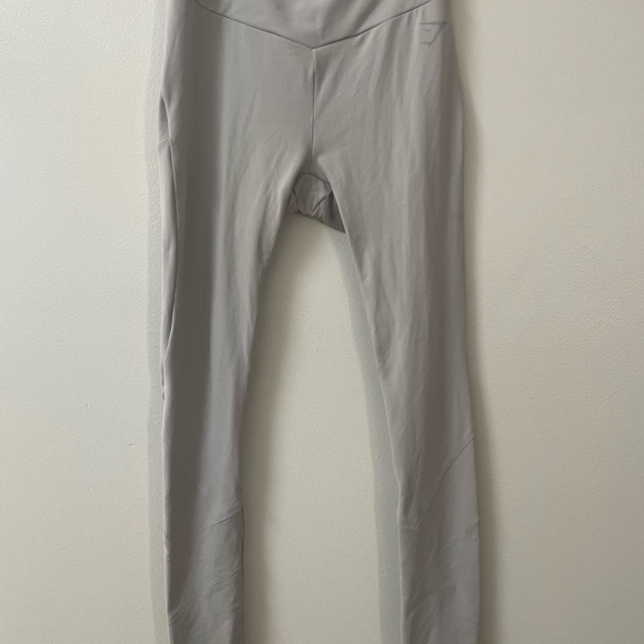 Gymshark Light Gray Leggings- Medium - Picture 8 of 8